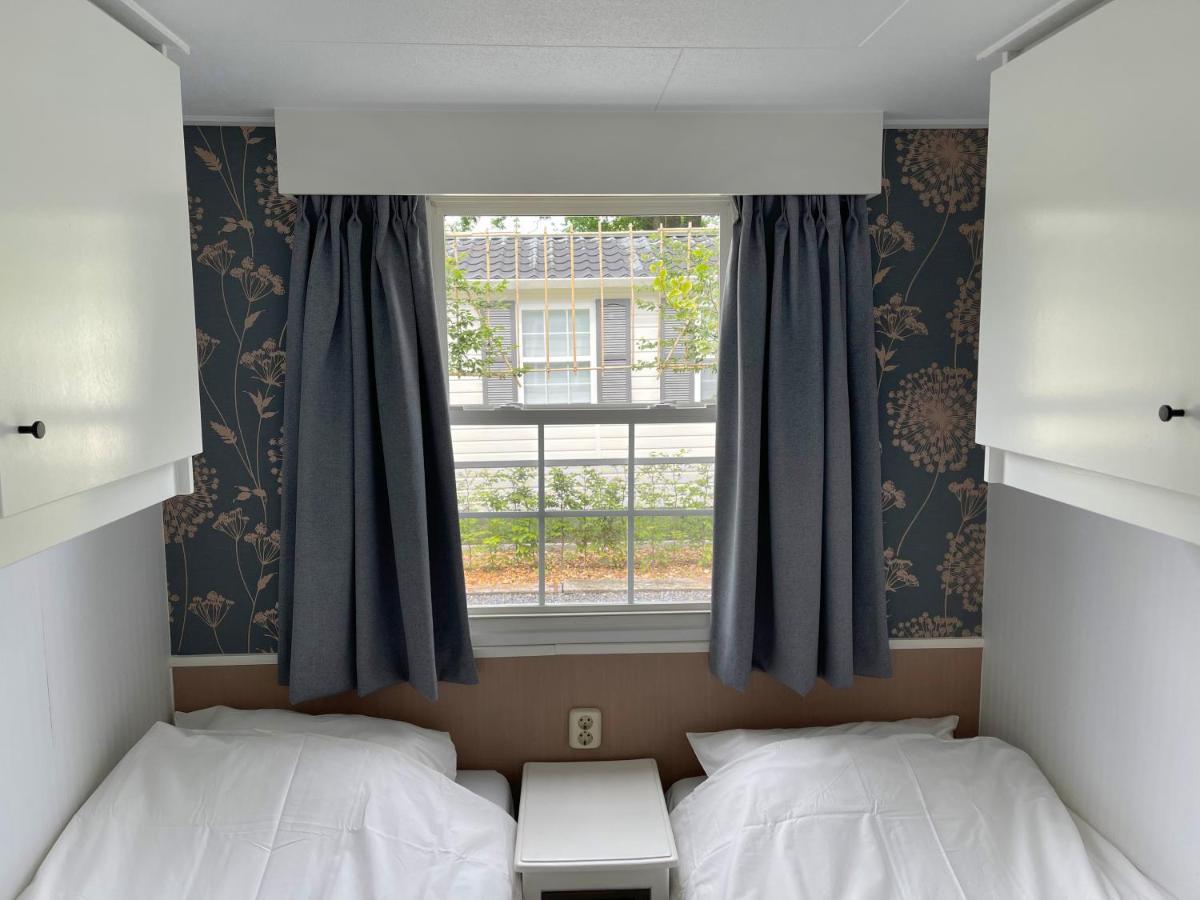 Chalet Natuurrijk โอสเตอร์ไวก์ ภายนอก รูปภาพ
