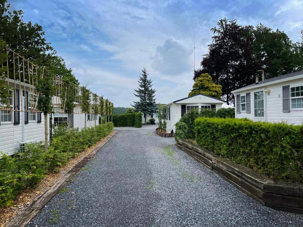 Chalet Natuurrijk โอสเตอร์ไวก์ ภายนอก รูปภาพ
