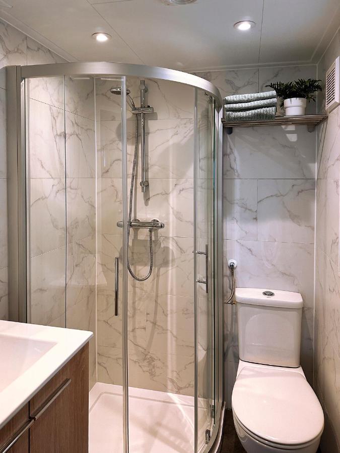 Chalet Natuurrijk โอสเตอร์ไวก์ ภายนอก รูปภาพ